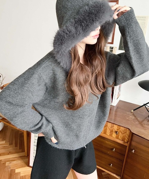 セール】ボリュームファーフードジップアップニットパーカー