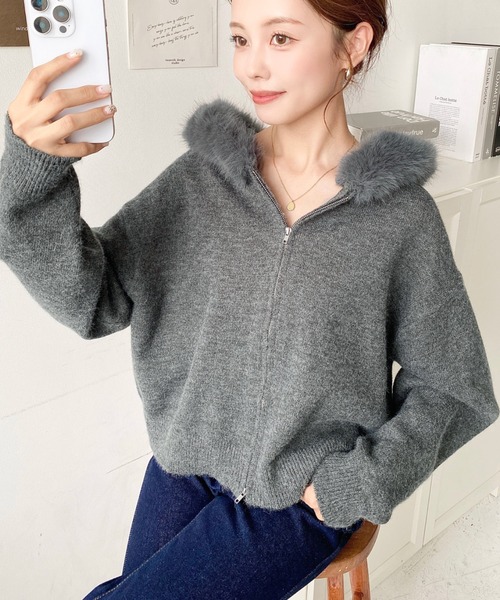【今期新作・タグ付き】BRIEFING レディース ニットパーカー グレー M セール】ボリュームファーフードジップアップニットパーカー（パーカー