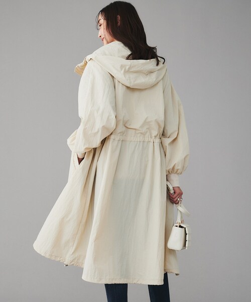 UNTITLED（アンタイトル）の「【Ca_CHIGNON】ロングウィンドブレーカー（その他アウター・レディース・アイボリー/ブラック・02）」の8枚目の写真