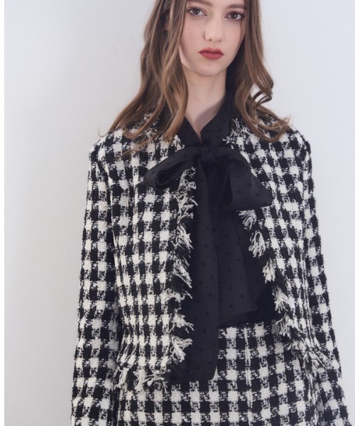 Meline M(メリンエム)の「Fringe Tweed Jacket フリンジツイードジャケット(ノーカラーコート・レディース・ブラック×ホワイト/ホワイト系その他・FREE)」の12枚目の写真
