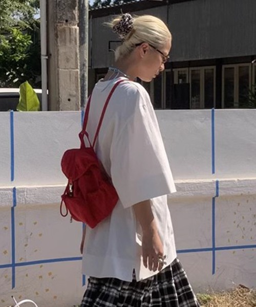 chuclla(チュクラ)の「【LONSLAN】ストラクチャード オーバーサイズTシャツ CHLONW25s015(Tシャツ/カットソー・レディース・ブラック/ホワイト・FREE)」の7枚目の写真