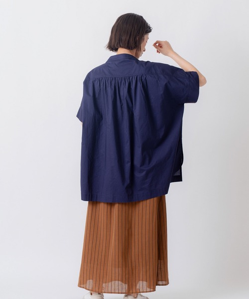 Kelen(ケレン)の「「KELEN / ケレン」 フリルデザインブラウス RIFFUL(シャツ/ブラウス・レディース・ブラック/グレー/オフホワイト/ベージュ/ネイビー/ライトベージュ・S/M)」の21枚目の写真