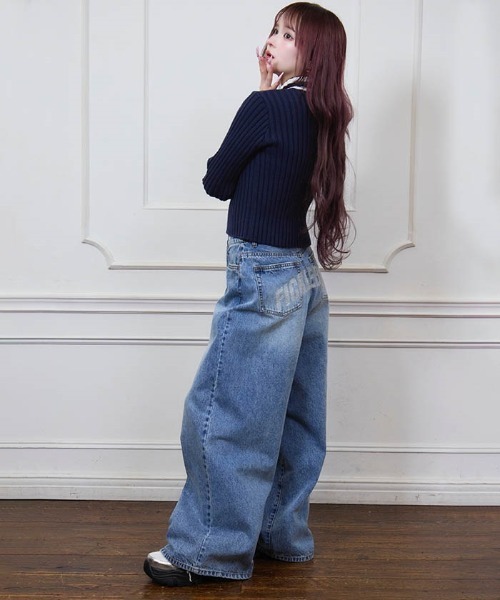 FickleBebe(フィクルベベ)の「bebeグリッターデニム(デニムパンツ・レディース・ブラック/ワンウォッシュ・1/0)」の1枚目の写真