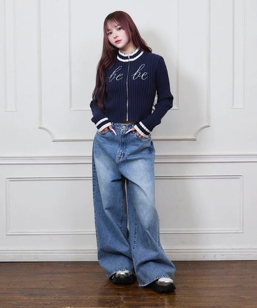 FickleBebe(フィクルベベ)の「bebeグリッターデニム(デニムパンツ・レディース・ブラック/ワンウォッシュ・1/0)」の9枚目の写真