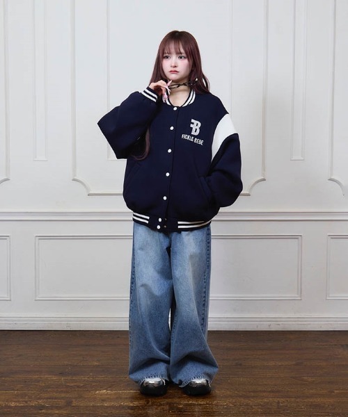 FickleBebe(フィクルベベ)の「bebeグリッターデニム(デニムパンツ・レディース・ブラック/ワンウォッシュ・1/0)」の11枚目の写真