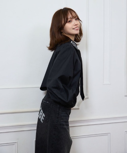 FickleBebe(フィクルベベ)の「bebeグリッターデニム(デニムパンツ・レディース・ブラック/ワンウォッシュ・1/0)」の5枚目の写真