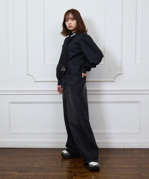 FickleBebe(フィクルベベ)の「bebeグリッターデニム(デニムパンツ・レディース・ブラック/ワンウォッシュ・1/0)」の6枚目の写真