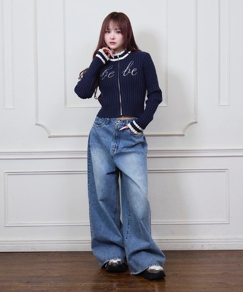 FickleBebe(フィクルベベ)の「bebeグリッターデニム(デニムパンツ・レディース・ブラック/ワンウォッシュ・1/0)」の12枚目の写真