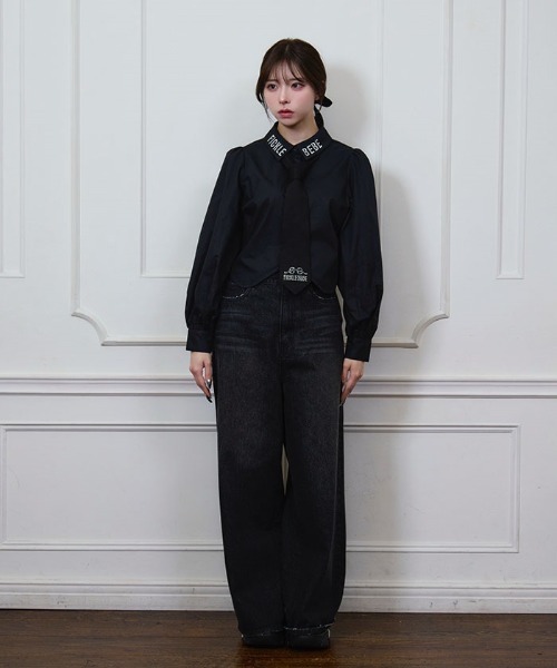 FickleBebe(フィクルベベ)の「bebeグリッターデニム(デニムパンツ・レディース・ブラック/ワンウォッシュ・1/0)」の15枚目の写真