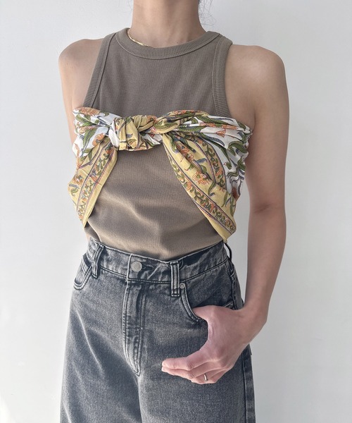 AS KNOW AS plus（アズノゥアズプラス）の「インド ブロックプリント大判スカーフ（ストール/ショール・レディース・ライトイエロー/グレー/ブラウン/グリーン/ピンク/イエロー/オレンジ・FREE）」の4枚目の写真