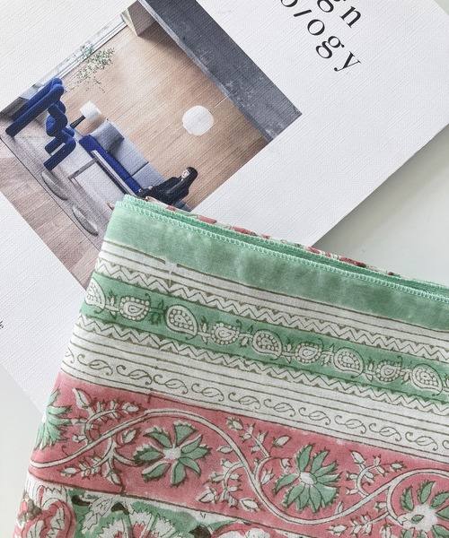 AS KNOW AS plus（アズノゥアズプラス）の「インド ブロックプリント大判スカーフ（ストール/ショール・レディース・ライトイエロー/グレー/ブラウン/グリーン/ピンク/イエロー/オレンジ・FREE）」の12枚目の写真