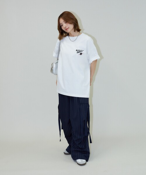 PUBLUX(パブリュクス)の「PUBLUX/パブリュクス ”FIVE STARS”キャット アニマルプリントTシャツ 限定展開(Tシャツ/カットソー・レディース・チャコールグレー/オフホワイト/ライトグレー・LARGE/MEDIUM/SMALL)」の4枚目の写真