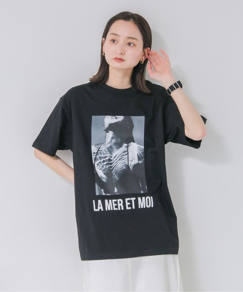 UNIT CHEST(ユニットチェスト)の「【UNIT CHEST】unique unisex T-shirt VTFAコラボT ”La mer et moi” by Nina Tugawa(Tシャツ/カットソー・レディース・ブラック/ホワイト・M/S/L)」の7枚目の写真