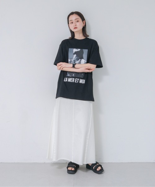 UNIT CHEST(ユニットチェスト)の「【UNIT CHEST】unique unisex T-shirt VTFAコラボT ”La mer et moi” by Nina Tugawa(Tシャツ/カットソー・レディース・ブラック/ホワイト・M/S/L)」の14枚目の写真