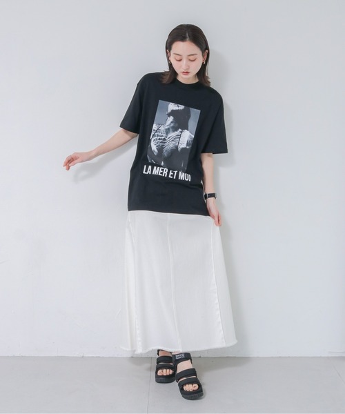 UNIT CHEST(ユニットチェスト)の「【UNIT CHEST】unique unisex T-shirt VTFAコラボT ”La mer et moi” by Nina Tugawa(Tシャツ/カットソー・レディース・ブラック/ホワイト・M/S/L)」の15枚目の写真