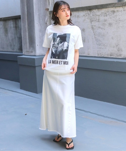 UNIT CHEST(ユニットチェスト)の「【UNIT CHEST】unique unisex T-shirt VTFAコラボT ”La mer et moi” by Nina Tugawa(Tシャツ/カットソー・レディース・ブラック/ホワイト・M/S/L)」の4枚目の写真
