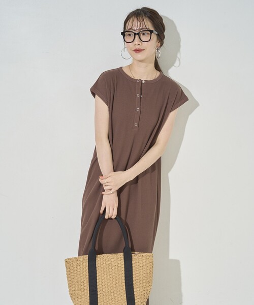 セール】限定展開 ヘンリー ボタン フレンチ スリーブ