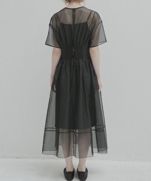 LE CIEL BLEU(ルシェルブルー)の「シアーギャザーウエストドレス / Sheer Gathered Waist Dress(ワンピース・レディース・ブラック・36/38)」の7枚目の写真