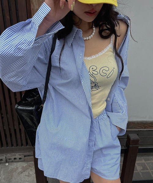 meJane（ミージェーン）の「バックシャン ストライプ長袖シャツ＆ショートパンツ セットアップ（セットアップ・レディース・ライトブルー・FREE）」の2枚目の写真