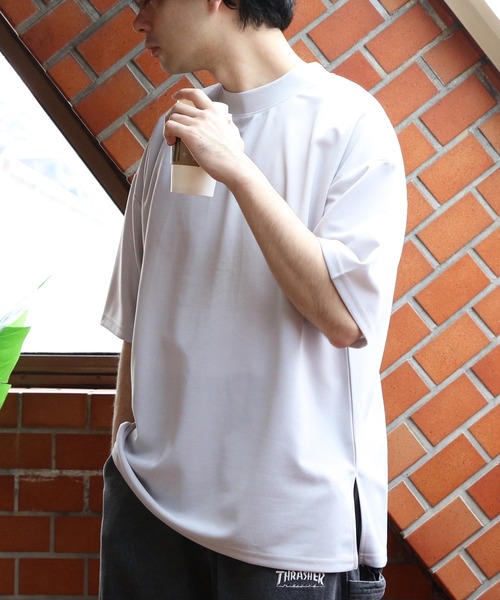 ８(eight)（エイト）の「モックネックワイドシルエットTシャツ（Tシャツ/カットソー・メンズ・ブラック/グレー系その他/ネイビー/ライトブラウン・LARGE/MEDIUM/X-LARGE）」の14枚目の写真