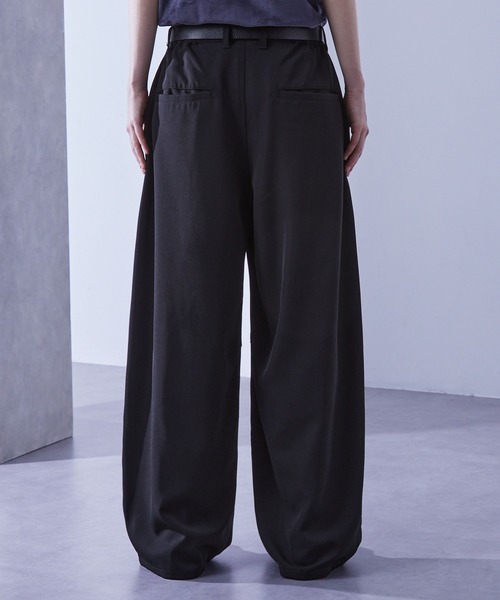 Loose/ルース(ルース)の「ドレープ バギーワイドタックスラックス(スラックス・メンズ・チャコールグレー/ブラック・XS/S/M/L)」の22枚目の写真