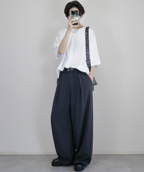 Loose/ルース(ルース)の「ドレープ バギーワイドタックスラックス(スラックス・メンズ・チャコールグレー/ブラック・XS/S/M/L)」の18枚目の写真