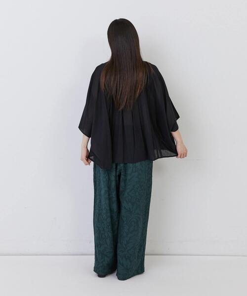 conges payes ADIEU TRISTESSE(コンジェ ペイエ アデュートリステス)の「【FAVE】ポンチョシルエットブラウス(シャツ/ブラウス・レディース・ブラック/ライトグレー/パープル・38)」の14枚目の写真