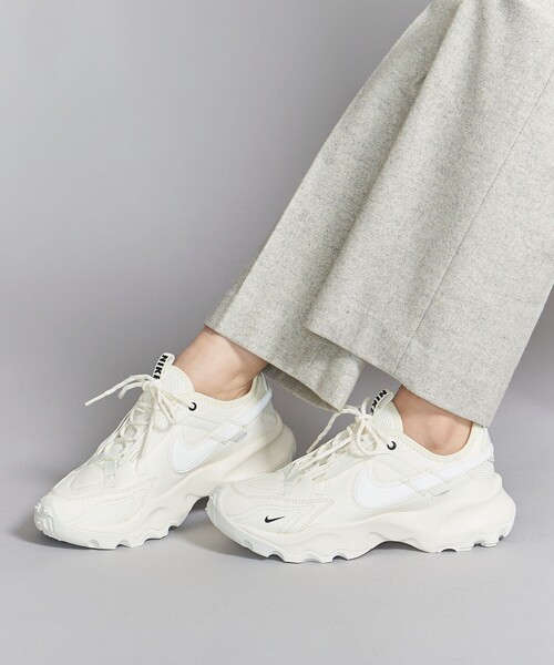 Nike ホワイト スニーカー TC7900 NIKE】NEW/大人気アイテム/TC7900 (Nike/スニーカー) DD9682-100