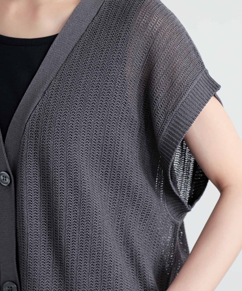 n'OrLABEL(ノアールレーベル)の「『ニットジレカーディガン』(ベスト・レディース・グレー/ネイビー/アイボリー・1/2)」の22枚目の写真
