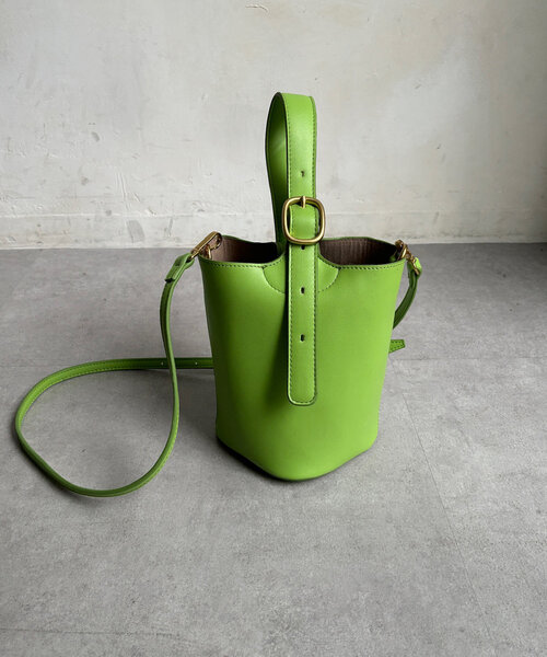 DouDou（ドゥドゥ）の「【WEB限定】バックルワンハンドルバッグ（ショルダーバッグ・レディース・ライトグレー/ブラック/ライム・FREE）」の12枚目の写真