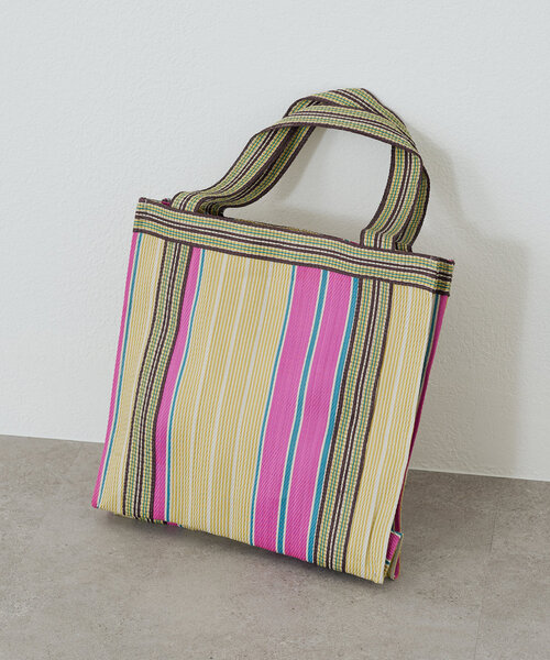 LOUNGEDRESS(ラウンジドレス)の「【A&A Accessories】 INDIA ビニールストライプBAG(トートバッグ・レディース・ブルー/ピンク・FREE)」の2枚目の写真