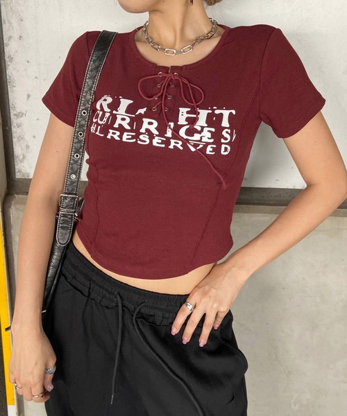 non-hedge(ノンヘッジ)の「切替ロゴレースアップショート丈Tシャツ(Tシャツ/カットソー・レディース・ベージュ/ワインレッド/ブラック/アイボリー/グレー/オフホワイト・FREE)」の6枚目の写真