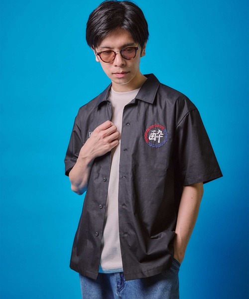 JACKROSE(ジャックローズ)の「YOIDORE 酒愛好家 シャツ(シャツ/ブラウス・メンズ・ブラック・M/L/XL)」の6枚目の写真