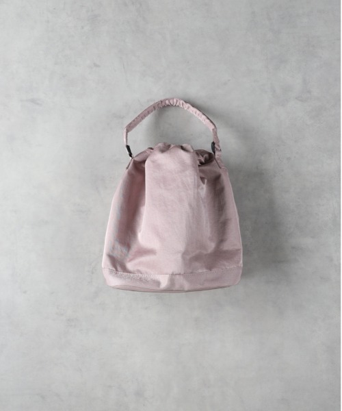 Right-on（ライトオン）の「【HONEYSUCKLE ROSE】巾着ショルダー（ショルダーバッグ・レディース・ブラック/オフホワイト/ピンク・ONE SIZE）」の9枚目の写真