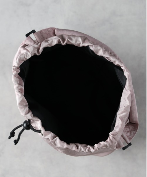 Right-on（ライトオン）の「【HONEYSUCKLE ROSE】巾着ショルダー（ショルダーバッグ・レディース・ブラック/オフホワイト/ピンク・ONE SIZE）」の7枚目の写真