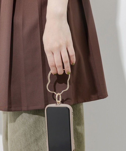 SMELLY（スメリー）の「スネークチェーンマルチショルダー（スマホケース/カバー・レディース・シルバー/ゴールド・-）」の7枚目の写真