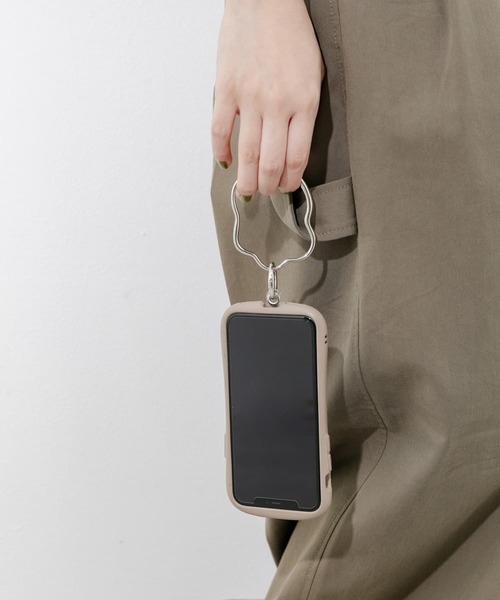 SMELLY（スメリー）の「スネークチェーンマルチショルダー（スマホケース/カバー・レディース・シルバー/ゴールド・-）」の13枚目の写真