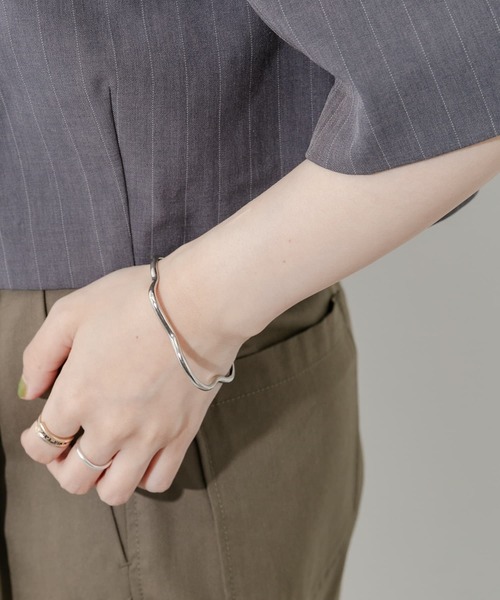 SMELLY（スメリー）の「スネークチェーンマルチショルダー（スマホケース/カバー・レディース・シルバー/ゴールド・-）」の14枚目の写真