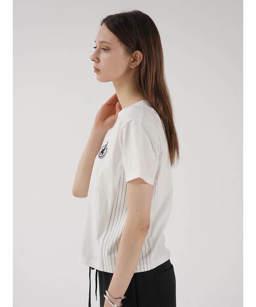 :ETHROF(イーサオブ)の「LOGO CROPPED T-SHIRT(Tシャツ/カットソー・レディース・オフホワイト/ブラック・FREE)」の10枚目の写真