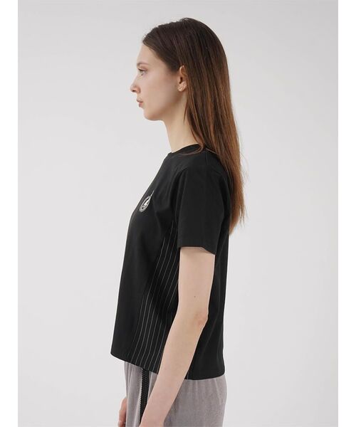 :ETHROF(イーサオブ)の「LOGO CROPPED T-SHIRT(Tシャツ/カットソー・レディース・オフホワイト/ブラック・FREE)」の16枚目の写真