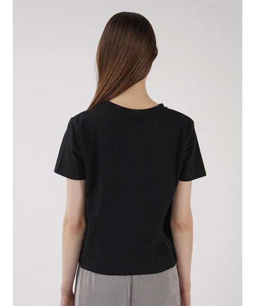 :ETHROF(イーサオブ)の「LOGO CROPPED T-SHIRT(Tシャツ/カットソー・レディース・オフホワイト/ブラック・FREE)」の17枚目の写真