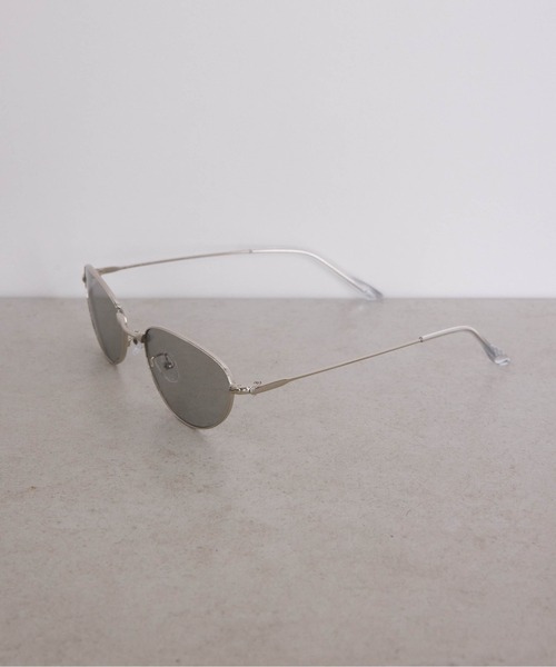 Carmelo（カーメロ）の「Metal flame round sunglass（サングラス・レディース・オリーブ/グレー/ブラウン・FREE）」の4枚目の写真
