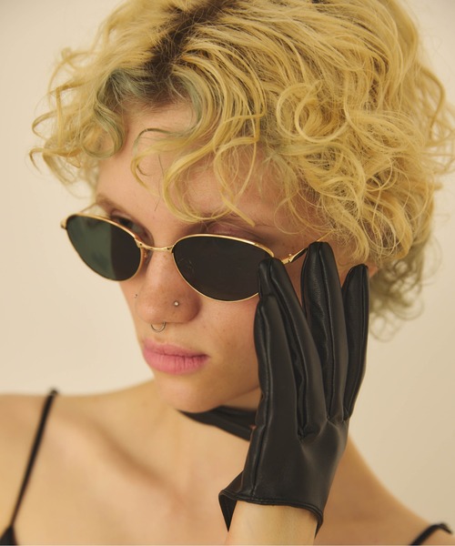 Carmelo（カーメロ）の「Metal flame round sunglass（サングラス・レディース・オリーブ/グレー/ブラウン・FREE）」の13枚目の写真