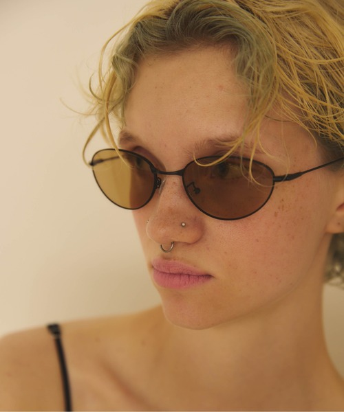 Carmelo（カーメロ）の「Metal flame round sunglass（サングラス・レディース・オリーブ/グレー/ブラウン・FREE）」の20枚目の写真