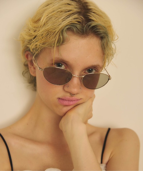 Carmelo（カーメロ）の「Metal flame round sunglass（サングラス・レディース・オリーブ/グレー/ブラウン・FREE）」の16枚目の写真