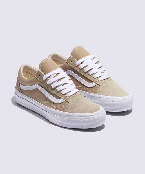 VANS(バンズ)の「VANS PREMIUM オールドスクール(スニーカー・メンズ・ベージュ・4.5/5/5.5/6/6.5/7/7.5/8/8.5/9/9.5/10/10.5/11/11.5/12/4/13)」の2枚目の写真