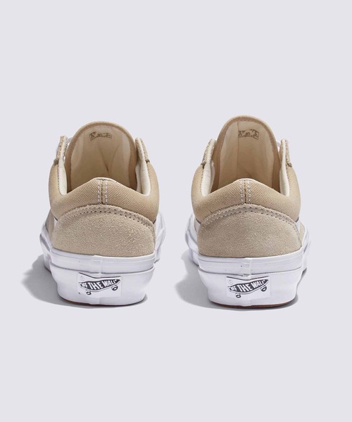 VANS(バンズ)の「VANS PREMIUM オールドスクール(スニーカー・メンズ・ベージュ・4.5/5/5.5/6/6.5/7/7.5/8/8.5/9/9.5/10/10.5/11/11.5/12/4/13)」の4枚目の写真