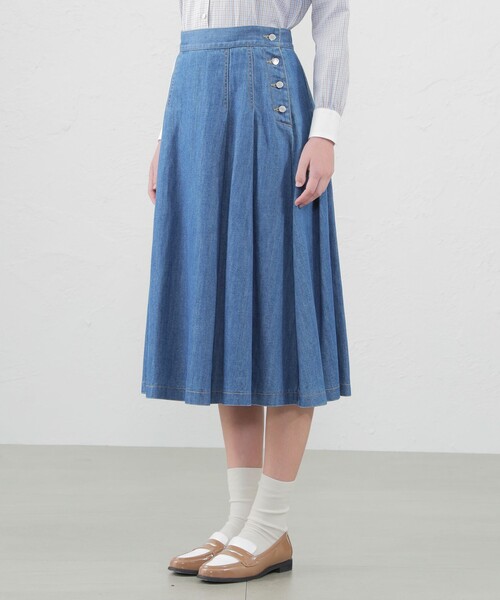 MACKINTOSH PHILOSOPHY(マッキントッシュ フィロソフィー)の「コットンリネンデニムタックプリーツスカート(デニムスカート・レディース・ブルー/ダークネイビー・40/38/36/34)」の4枚目の写真