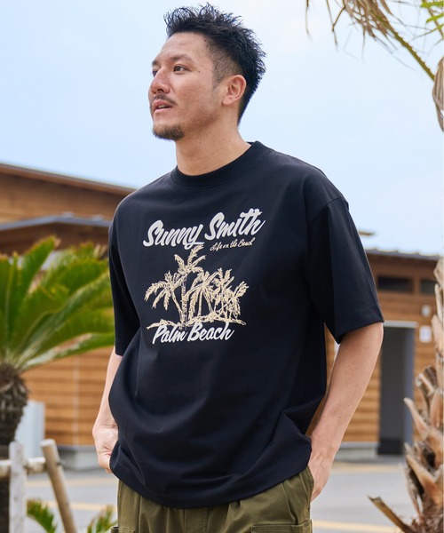Sunny Smith(サニースミス)の「11.6ウルトラヘビーオンス Heavy SmithPalm Beach プリントTシャツ(Tシャツ/カットソー・メンズ・オフホワイト/ブラック/チャコール・LARGE/MEDIUM)」の3枚目の写真
