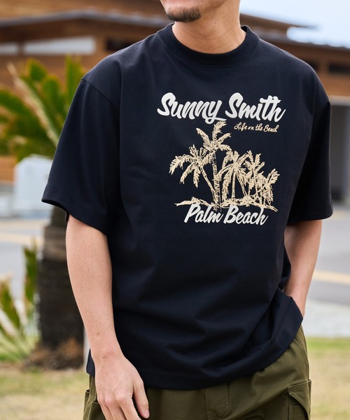 Sunny Smith(サニースミス)の「11.6ウルトラヘビーオンス Heavy SmithPalm Beach プリントTシャツ(Tシャツ/カットソー・メンズ・オフホワイト/ブラック/チャコール・LARGE/MEDIUM)」の4枚目の写真